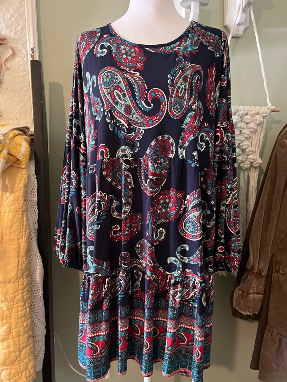 Women’s Navy Paisley Long-Sleeve Tiered Tunic Dress